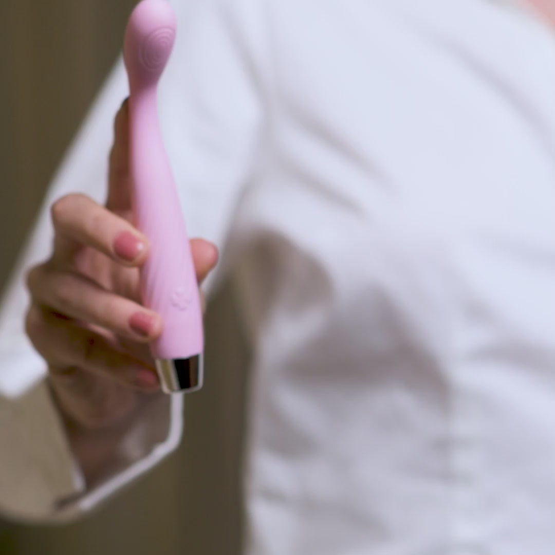 Load video: Groove Personal Massager For Women | 10 Modes, USB Charging, Waterproof, Cordless Massager